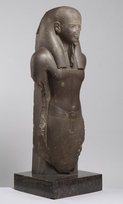 Statue des Gottes Imichentwer