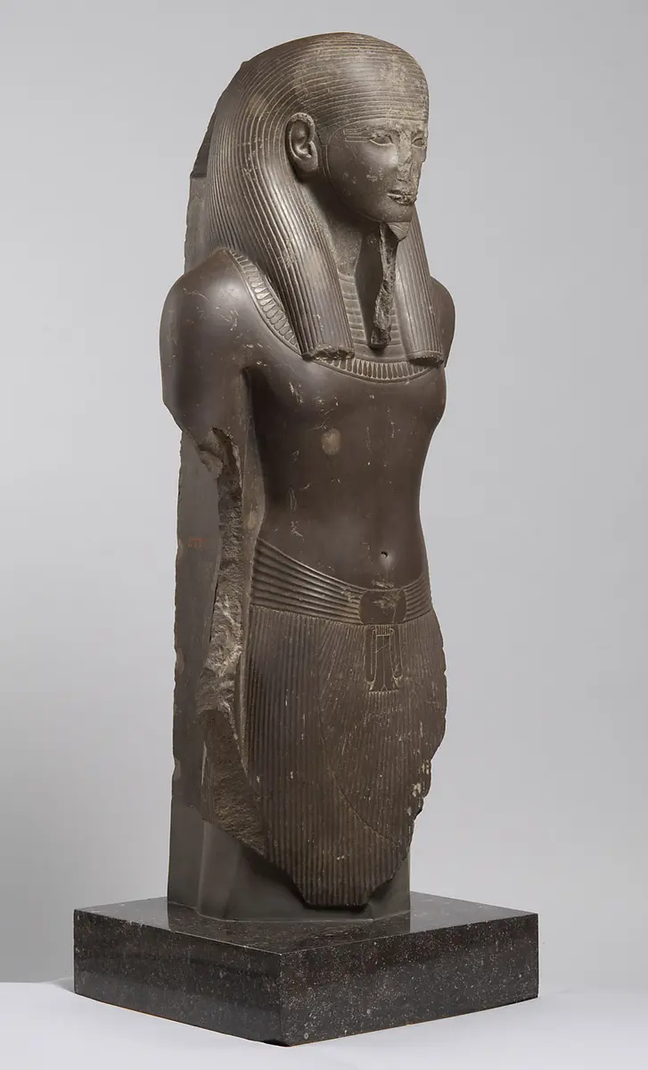 Statue des Gottes Imichentwer