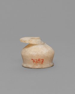 Kohl-Töpfchen mit Schminkstift