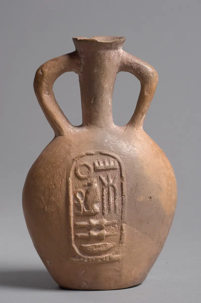 Kleine Amphore mit dem Namen Ramses' II.