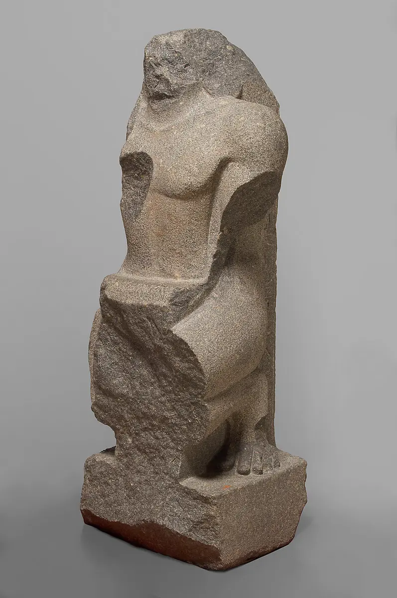 Fragmentierte Statue des Cha-em-waset