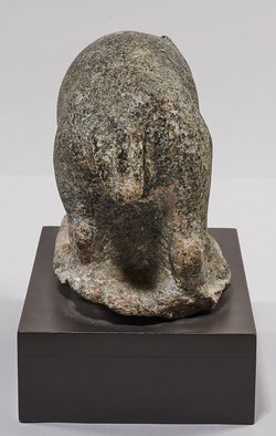 Schreitendes Nilpferd