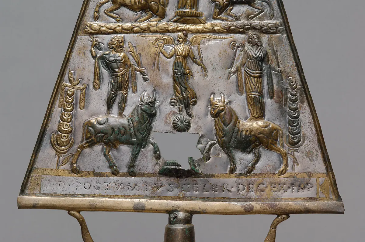 Jupiter Dolichenus, Juno Regina