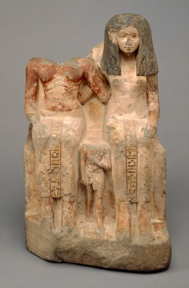 Statue group of Wah-ib with his wife Teri and a son