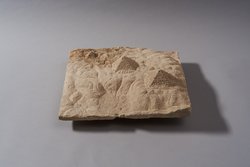 Modell des Giza-Plateaus mit Pyramiden