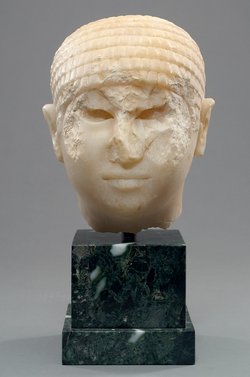Kopf einer Statue des Ba-ba-ef
