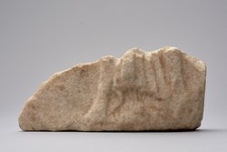 Tänzerinnenfriesfragment