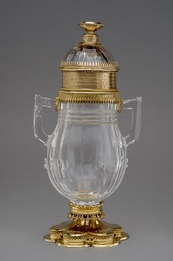 Deckelvase mit zwei Henkeln, sogenannter Herberstein-Pokal