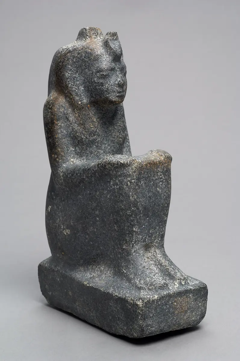 Statuette einer hockenden Göttin (?)