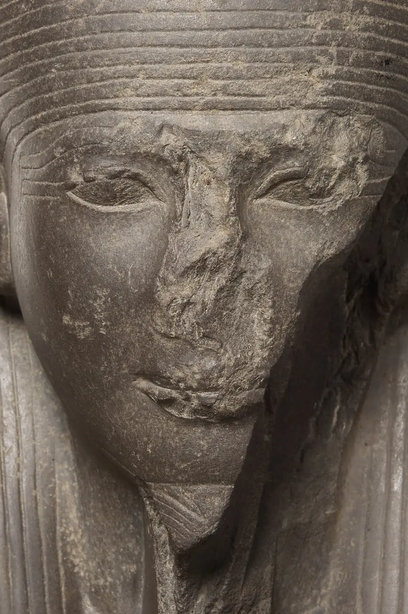 Statue des Gottes Imichentwer