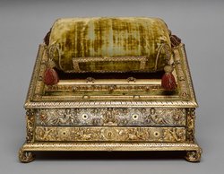 Nähkästchen der Erzherzogin Claudia von Medici (mit Polster zum Spitzenklöppeln)