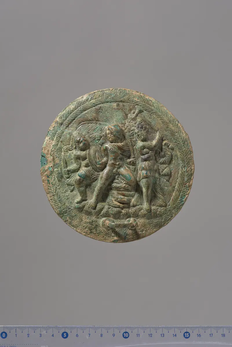 Reliefapplik eines Klappspiegels: Deiphobos, Paris, Kassandra