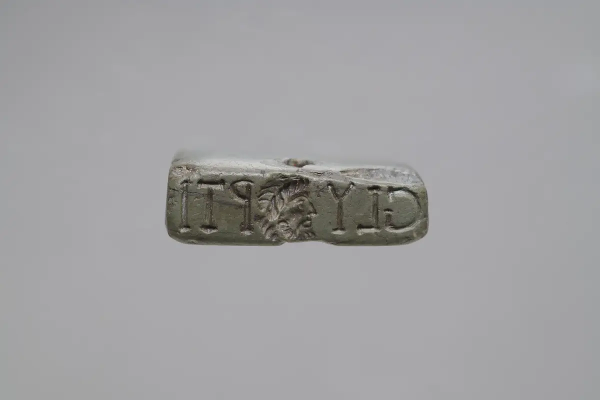 Augensalbenstempel des Glyptus