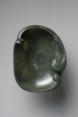 Asymmetrische Schale