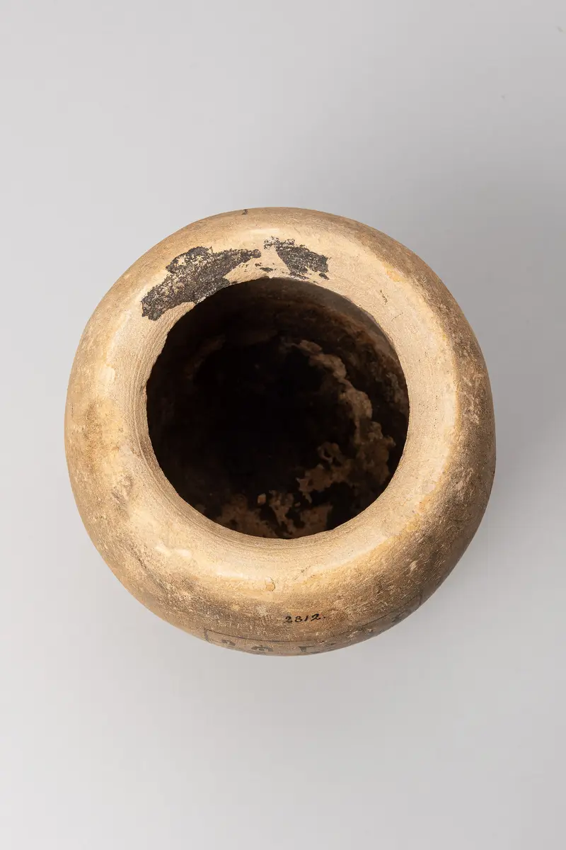 Kanope des Wah-ib-re mit Deckel in Form eines Menschenkopfes