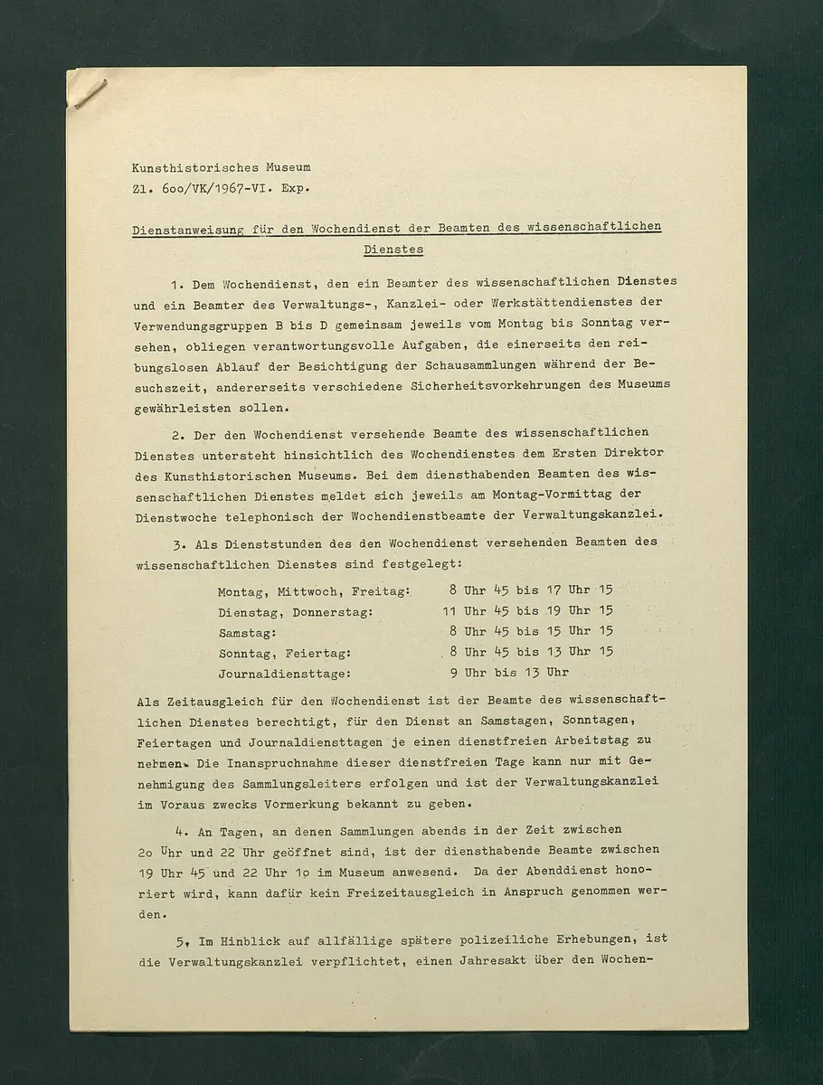 Dienstanweisungen für Postenaufseher, Portiere, die Telephonzentrale, Oberaufseher, Nachtportiere und Nachtaufseher, für den Wochendienst der Beamten und der Verwaltungskanzlei