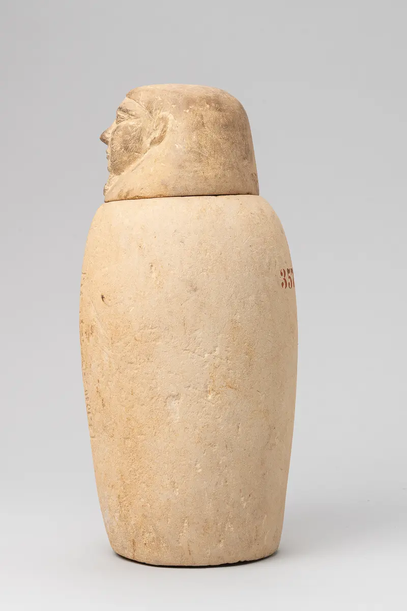 Kanope des Nes-schu-tefnut mit Deckel in Form eines Menschenkopfes