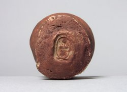 Kleine Vase mit gesiegeltem Schlammverschluß