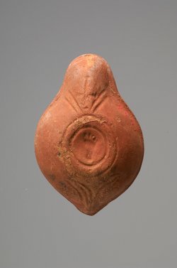 Radschlagender Pfau