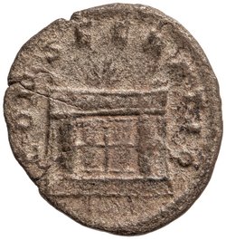 Divus Traianus