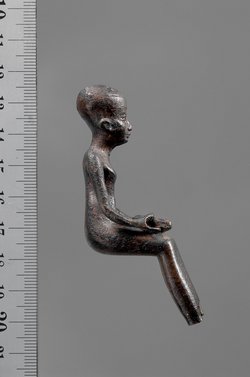 Sitzender Imhotep