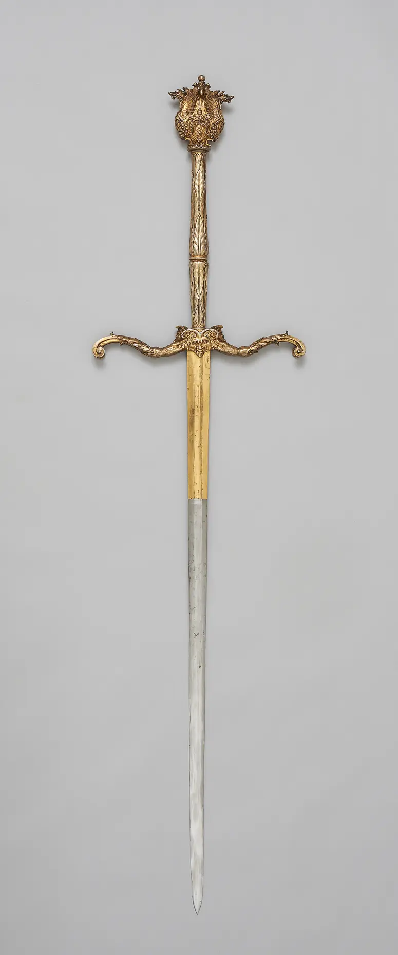Geweihtes Schwert