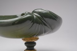 Asymmetrische Schale
