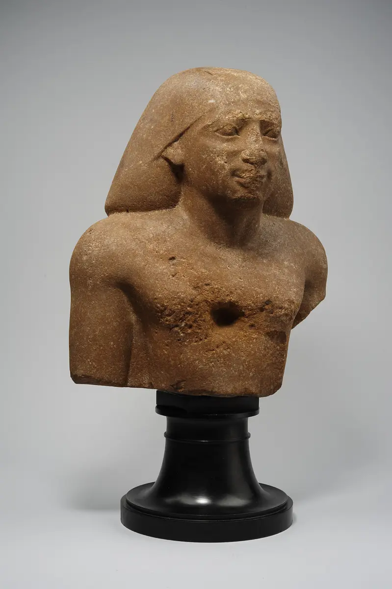 Büste der Statue eines Mannes