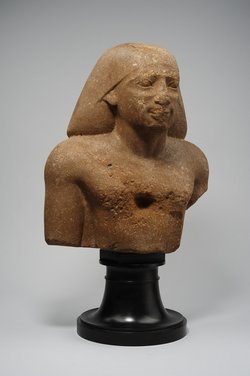 Büste der Statue eines Mannes