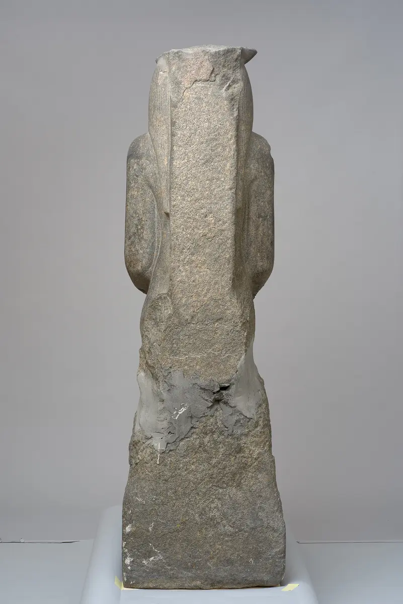 Sitzstatue der Göttin Sachmet