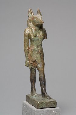 Gott Anubis, schreitend