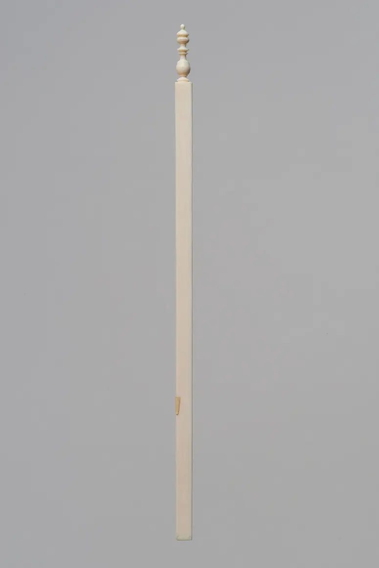 Writing Set in the Form of a Column, Cube Ruler