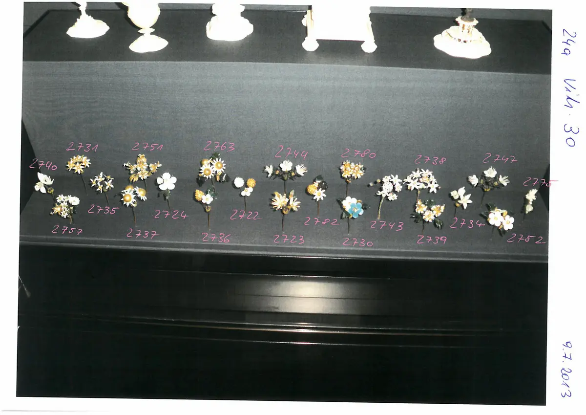 Blumenbukett aus Glas