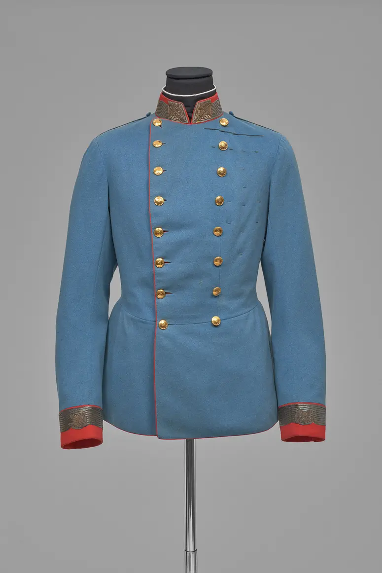 Waffenrock von der Campagne-Uniform eines österreichischen Feldmarschalls in deutscher Adjustierung aus dem Besitz von Kaiser Franz Joseph I.