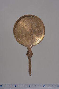 Griffspiegel: Vierfigurenszene