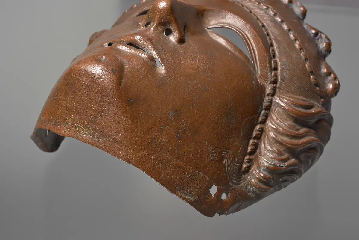 Weibliche Gesichtsmaske