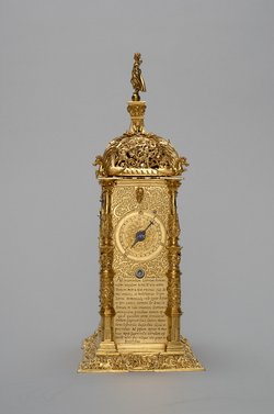 Tischuhr