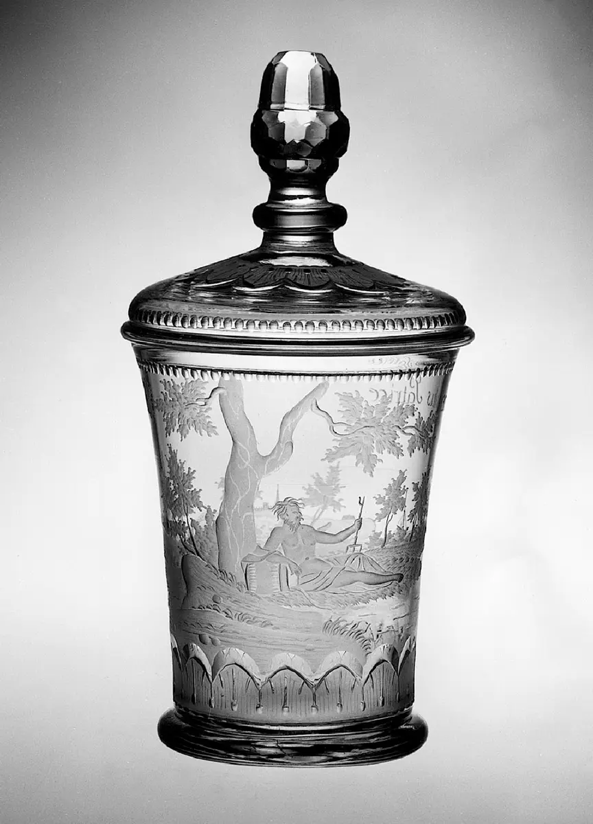 Deckelbecher mit Neptun in Flusslandschaft