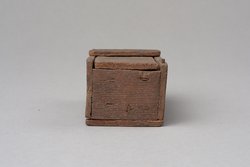 Kästchen mit Schiebedeckel
