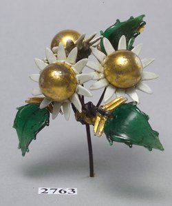 Blumenbukett mit Blumen aus Glas
