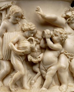 Deckelhumpen mit Bacchanal