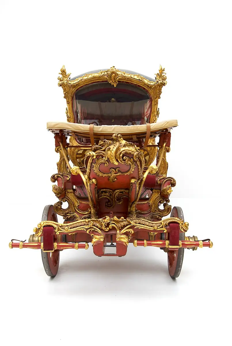 Rokoko-Berline, sogenannter „Prinzen“- oder „Damenwagen“