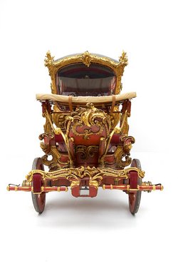 Rokoko-Berline, sogenannter „Prinzen“- oder „Damenwagen“