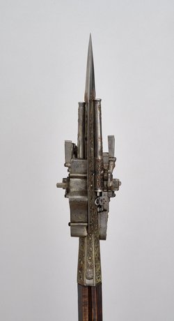 Schwerer Anlaufspieß mit Radschlosspistole