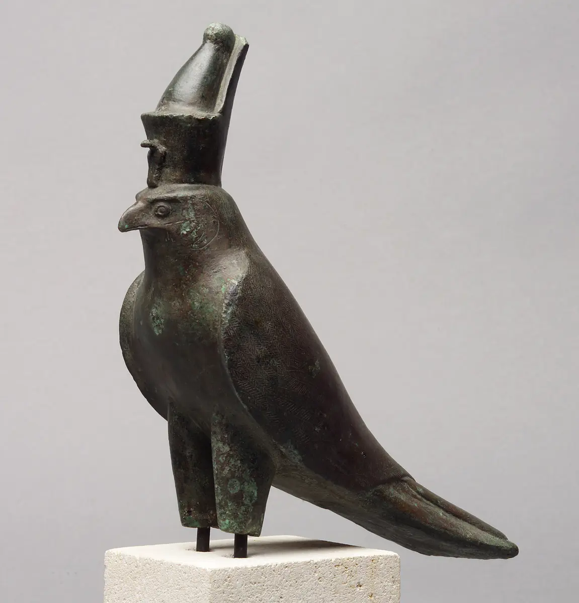 Horusfalke mit Doppelkrone