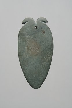Schminkpalette mit zwei Vogelköpfen