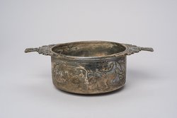 Silberskyphos (Trinkschale) mit Reliefdekor