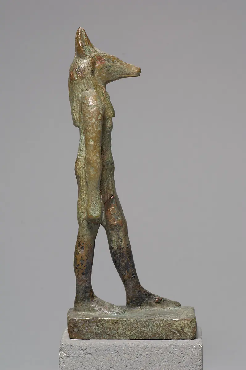 Gott Anubis, schreitend