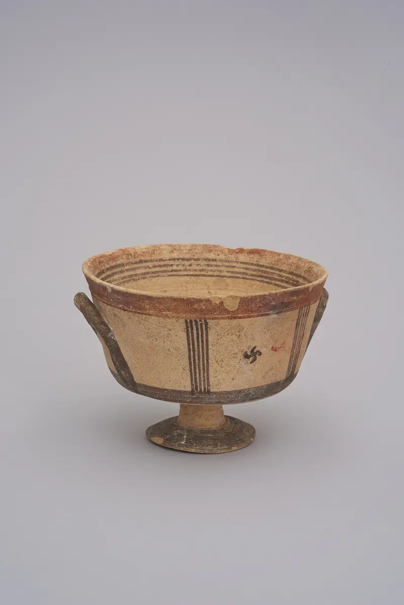 Becher der Bichrome III Ware