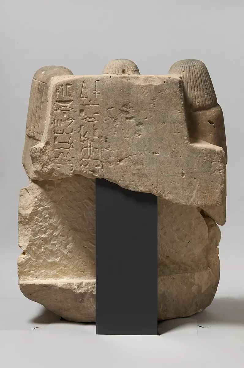 Statuengruppe des Meri-ptah, des Sa-aset und der Kafi